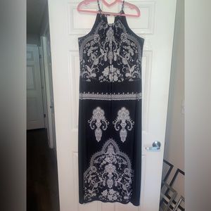 Women’s Halter Black and White Bandana Design Maxi Dress